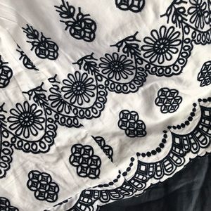 Spring skirt black and white embroidered